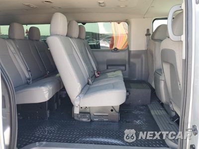 Zdjęcie 11 z 15 samochodu: 2013 NISSAN NV 3500 S VIN:5BZAF0AA8DN203043 - miniatura