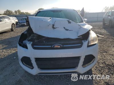 Piąte zdjęcie samochodu w środku: 2015 FORD ESCAPE SE VIN:1FMCU9GX2FUB97520 - miniatura