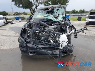 Piąte zdjęcie samochodu w środku: 2021 RAM 1500 LARAMIE VIN:1C6RREJT1MN610394 - miniatura