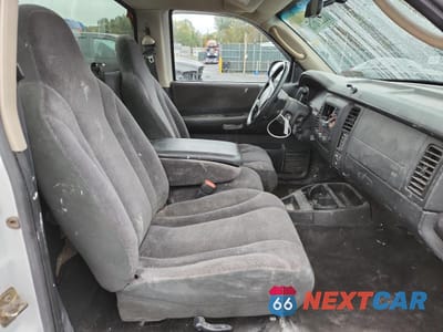 Zdjęcie 10 z 14 samochodu: 2001 DODGE DAKOTA VIN:1B7GG26X31S234049 - miniatura