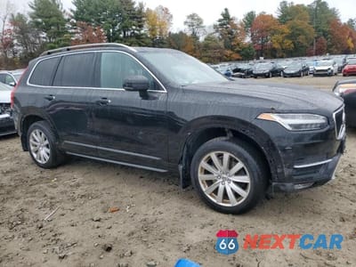 Czwarte zdjęcie samochodu z boku: 2018 VOLVO XC90 T6 VIN:YV4A22PK7J1216180 - miniatura