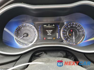 Zdjęcie 9 z 12 samochodu: 2015 CHRYSLER 200 LIMITED VIN:1C3CCCAB8FN730907 - miniatura