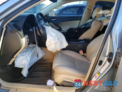 Zdjęcie 7 z 12 samochodu: 2007 LEXUS IS 250 VIN:JTHBK262075044311 - miniatura