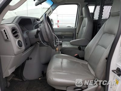 Zdjęcie 7 z 14 samochodu: 2010 FORD E250 DELIVERY VAN VIN:1FTNE2EW8ADB03113 - miniatura