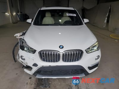 Piąte zdjęcie samochodu w środku: 2016 BMW X1 XDRIVE28I VIN:WBXHT3C37G5F66189 - miniatura