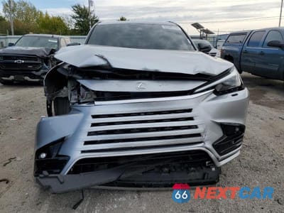 Piąte zdjęcie samochodu w środku: 2024 LEXUS TX 500H F SPORT PREMIUM VIN:5TDABAB66RS000696 - miniatura