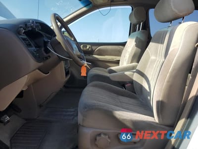 Zdjęcie 7 z 15 samochodu: 1998 TOYOTA SIENNA LE VIN:4T3ZF13C7WU010112 - miniatura