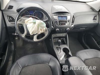 Zdjęcie 8 z 14 samochodu: 2013 HYUNDAI TUCSON GLS VIN:KM8JU3AC1DU651327 - miniatura