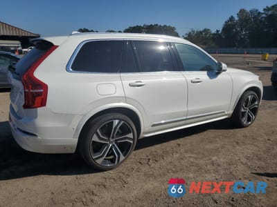 Trzecie zdjęcie samochodu z tyłu: 2024 VOLVO XC90 ULTIMATE VIN:YV4062PFXR1201980 - miniatura