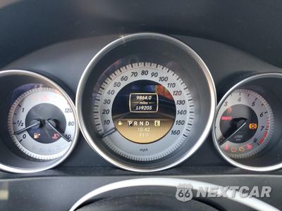 Zdjęcie 9 z 12 samochodu: 2012 MERCEDES-BENZ C 250 VIN:WDDGF4HB9CA598202 - miniatura