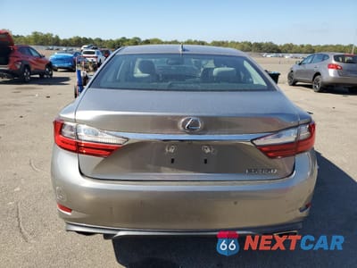 Zdjęcie 6 z 12 samochodu: 2018 LEXUS ES 350 VIN:58ABK1GG0JU108001 - miniatura