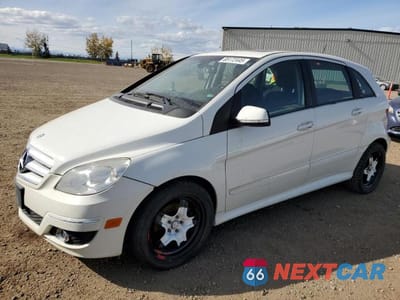 2011 MERCEDES-BENZ B200 WDDFH3DB6BJ679016 - główne zdjęcie licytacji z USA - miniatura