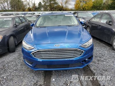 Piąte zdjęcie samochodu w środku: 2017 FORD FUSION S VIN:3FA6P0G7XHR153933 - miniatura