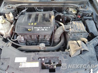 Zdjęcie 11 z 14 samochodu: 2011 CHRYSLER 200 VIN:1C3BC1FB7BN613421 - miniatura