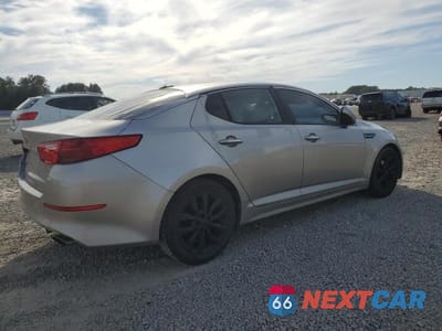 Trzecie zdjęcie samochodu z tyłu: 2015 KIA OPTIMA LX VIN:5XXGM4A7XFG477208 - miniatura