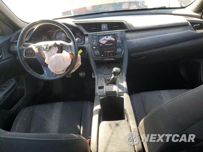 Zdjęcie 8 z 11 samochodu: 2018 HONDA CIVIC SPORT VIN:SHHFK7G45JU228020 - miniatura