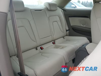 Zdjęcie 10 z 12 samochodu: 2009 AUDI A5 QUATTRO VIN:WAUDK78TX9A004175 - miniatura