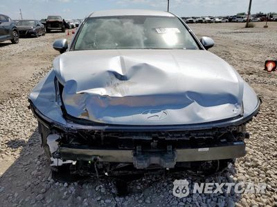 Piąte zdjęcie samochodu w środku: 2025 HYUNDAI SONATA HYBRID VIN:KMHL34JJ6SA124222 - miniatura