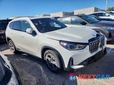 Czwarte zdjęcie samochodu z boku: 2026 BMW X1 XDRIVE28I VIN:WBX73EF09T5409344 - miniatura