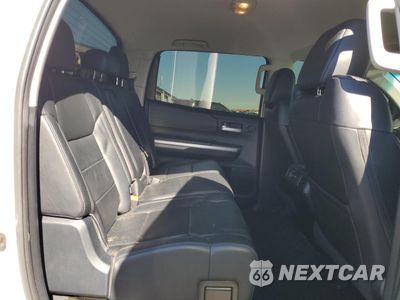 Zdjęcie 10 z 15 samochodu: 2017 TOYOTA TUNDRA CREWMAX LIMITED VIN:5TFHW5F17HX649876 - miniatura