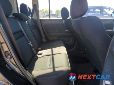 Zdjęcie 10 z 14 samochodu: 2006 TOYOTA SCION XB VIN:JTLKT324064115947 - miniatura