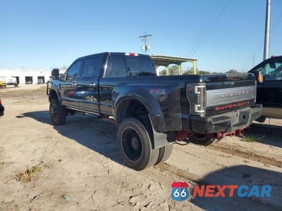 Drugie zdjęcie samochodu z przodu: 2018 FORD F350 SUPER DUTY VIN:1FT8W3DT8JEC36620 - miniatura