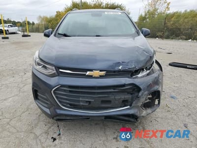 Piąte zdjęcie samochodu w środku: 2018 CHEVROLET TRAX 1LT VIN:3GNCJPSB6JL216786 - miniatura