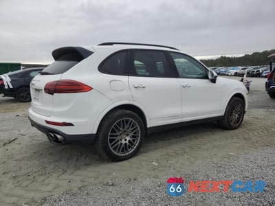 Trzecie zdjęcie samochodu z tyłu: 2017 PORSCHE CAYENNE SE HYBRID PLATINUM VIN:WP1AE2A27HLA70329 - miniatura