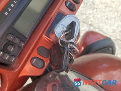 Zdjęcie 8 z 9 samochodu: 2011 HARLEY-DAVIDSON FLHX VIN:1HD1KBM17BB651712 - miniatura