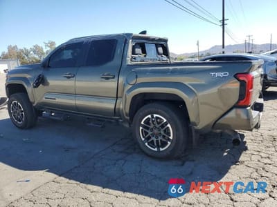Drugie zdjęcie samochodu z przodu: 2024 TOYOTA TACOMA DOUBLE CAB VIN:3TMKB5FN1RM005771 - miniatura