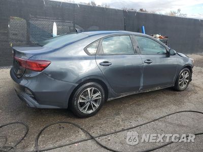 Trzecie zdjęcie samochodu z tyłu: 2023 KIA FORTE LX VIN:3KPF24AD9PE642876 - miniatura