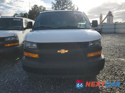 Piąte zdjęcie samochodu w środku: 2021 CHEVROLET EXPRESS G2500 VIN:1GCWGBFP5M1230641 - miniatura