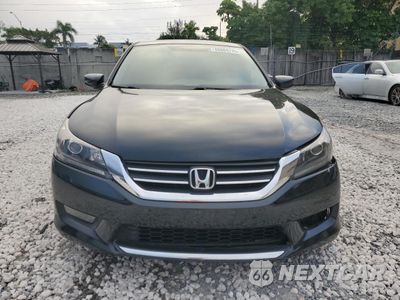 Piąte zdjęcie samochodu w środku: 2015 HONDA ACCORD SPORT VIN:1HGCR2F50FA034218 - miniatura