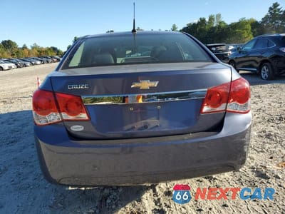 Zdjęcie 6 z 12 samochodu: 2014 CHEVROLET CRUZE LS VIN:1G1PA5SG4E7455928 - miniatura