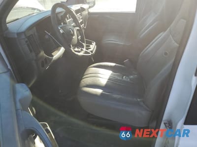 Zdjęcie 7 z 14 samochodu: 2012 CHEVROLET EXPRESS G3500 VIN:1GCZGTBGXC1183288 - miniatura