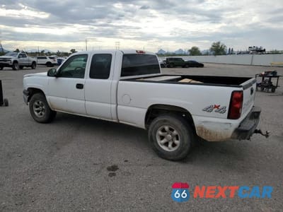 Drugie zdjęcie samochodu z przodu: 2004 CHEVROLET SILVERADO K1500 VIN:1GCEK19V24E314424 - miniatura