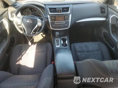 Zdjęcie 8 z 11 samochodu: 2016 NISSAN ALTIMA 2.5 VIN:1N4AL3AP5GN344998 - miniatura
