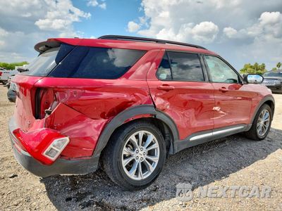 Trzecie zdjęcie samochodu z tyłu: 2022 FORD EXPLORER XLT VIN:1FMSK7DH9NGA26327 - miniatura