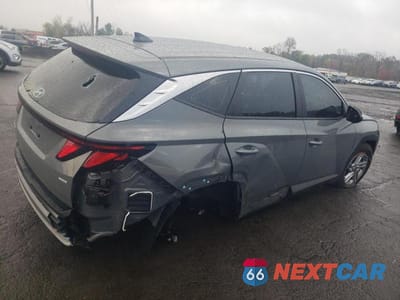 Trzecie zdjęcie samochodu z tyłu: 2025 HYUNDAI TUCSON SE VIN:5NMJACDE9SH573958 - miniatura