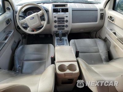 Zdjęcie 8 z 13 samochodu: 2012 FORD ESCAPE XLT VIN:1FMCU9DG0CKB78752 - miniatura
