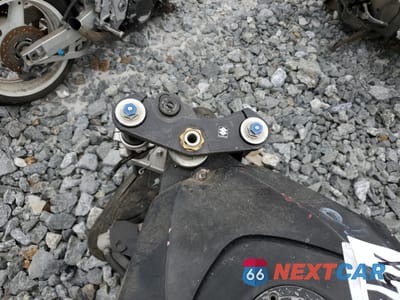 Zdjęcie 7 z 8 samochodu: 2006 SUZUKI GSX-R750 K6 VIN:JS1GR7KAX62106952 - miniatura