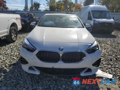 Piąte zdjęcie samochodu w środku: 2022 BMW 228I VIN:WBA73AK07N7L08383 - miniatura