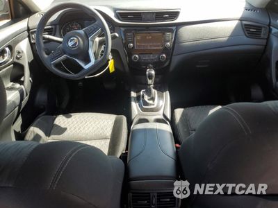 Zdjęcie 8 z 16 samochodu: 2018 NISSAN ROGUE S VIN:KNMAT2MV3JP556910 - miniatura
