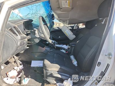 Zdjęcie 7 z 14 samochodu: 2017 KIA FORTE LX VIN:3KPFK4A70HE074495 - miniatura