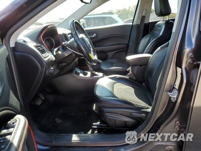 Zdjęcie 7 z 13 samochodu: 2019 JEEP COMPASS TRAILHAWK VIN:3C4NJDDB4KT627389 - miniatura