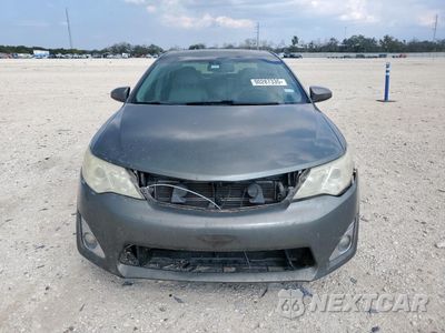 Piąte zdjęcie samochodu w środku: 2012 TOYOTA CAMRY HYBRID VIN:4T1BD1FK1CU031911 - miniatura