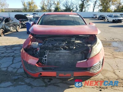 Piąte zdjęcie samochodu w środku: 2012 KIA SPORTAGE BASE VIN:KNDPB3A21C7338125 - miniatura