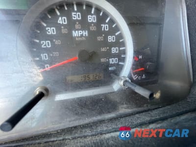 Zdjęcie 8 z 10 samochodu: 2013 ISUZU NPR VIN:JALB4T177D7W01668 - miniatura