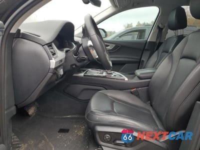 Zdjęcie 7 z 13 samochodu: 2019 AUDI Q7 PREMIUM PLUS VIN:WA1LAAF7XKD010724 - miniatura