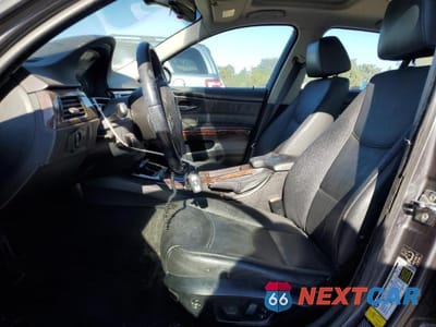 Zdjęcie 7 z 11 samochodu: 2006 BMW 325 XI VIN:WBAVD13556KV10586 - miniatura